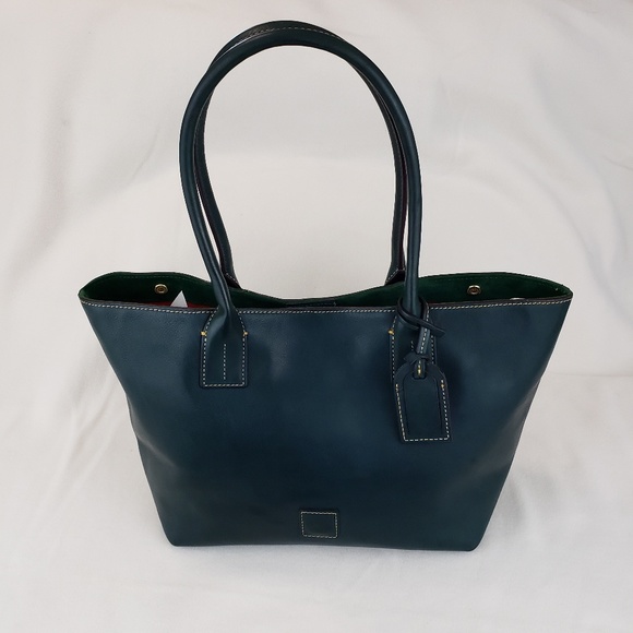 *SOLD* Dooney and Bourke Florentine Small Russel - Picture 1 of 8